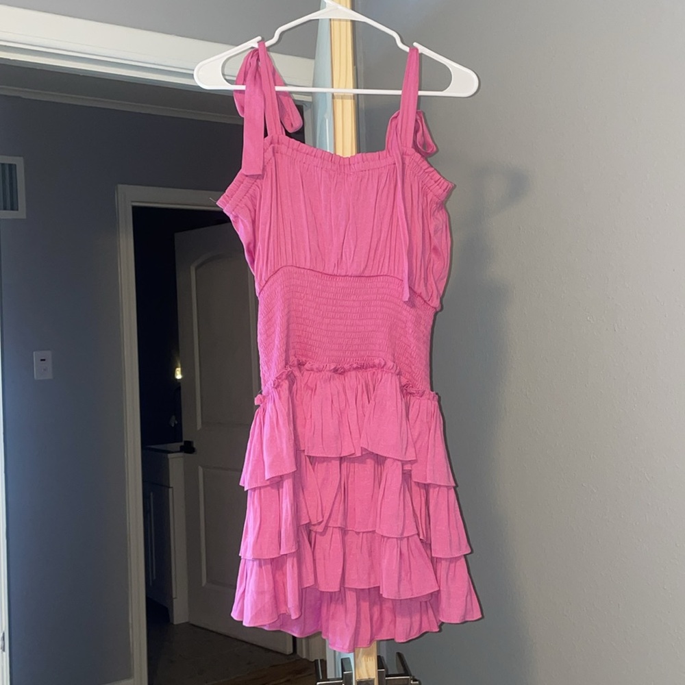 Pink Ruffled Sleeveless Dress - Picture 3 of 3